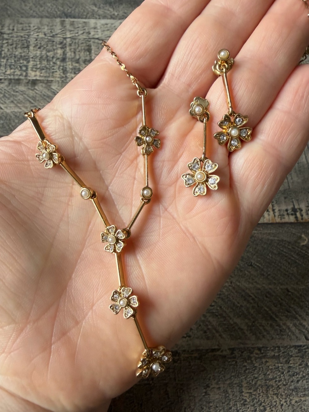 Vintage Nina Ricci for Avon Rhinestone & Pearl Necklace & Earring Set